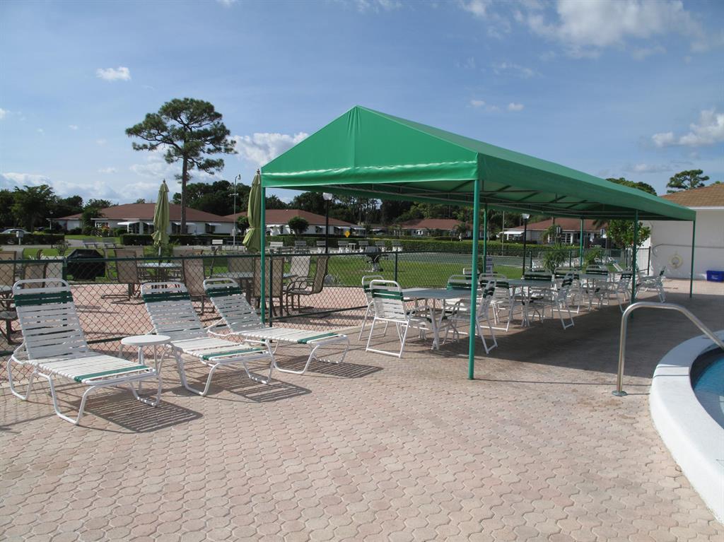 HIGH POINT OF DELRAY SEC 7 CONDO - Residential