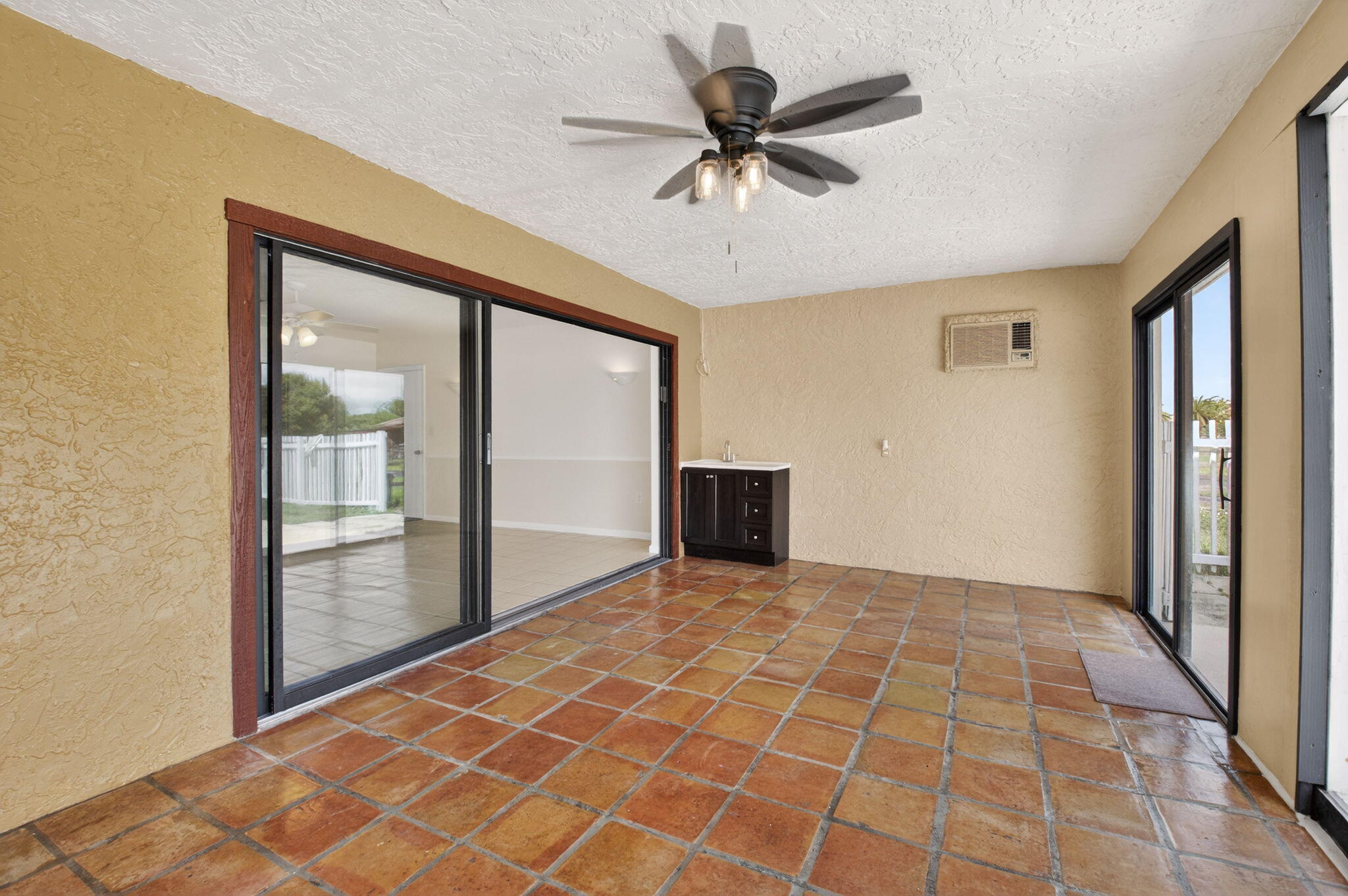 TIERRA DEL REY NORTH - Residential Lease