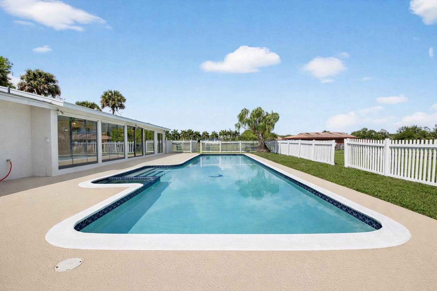 TIERRA DEL REY NORTH - Residential Lease