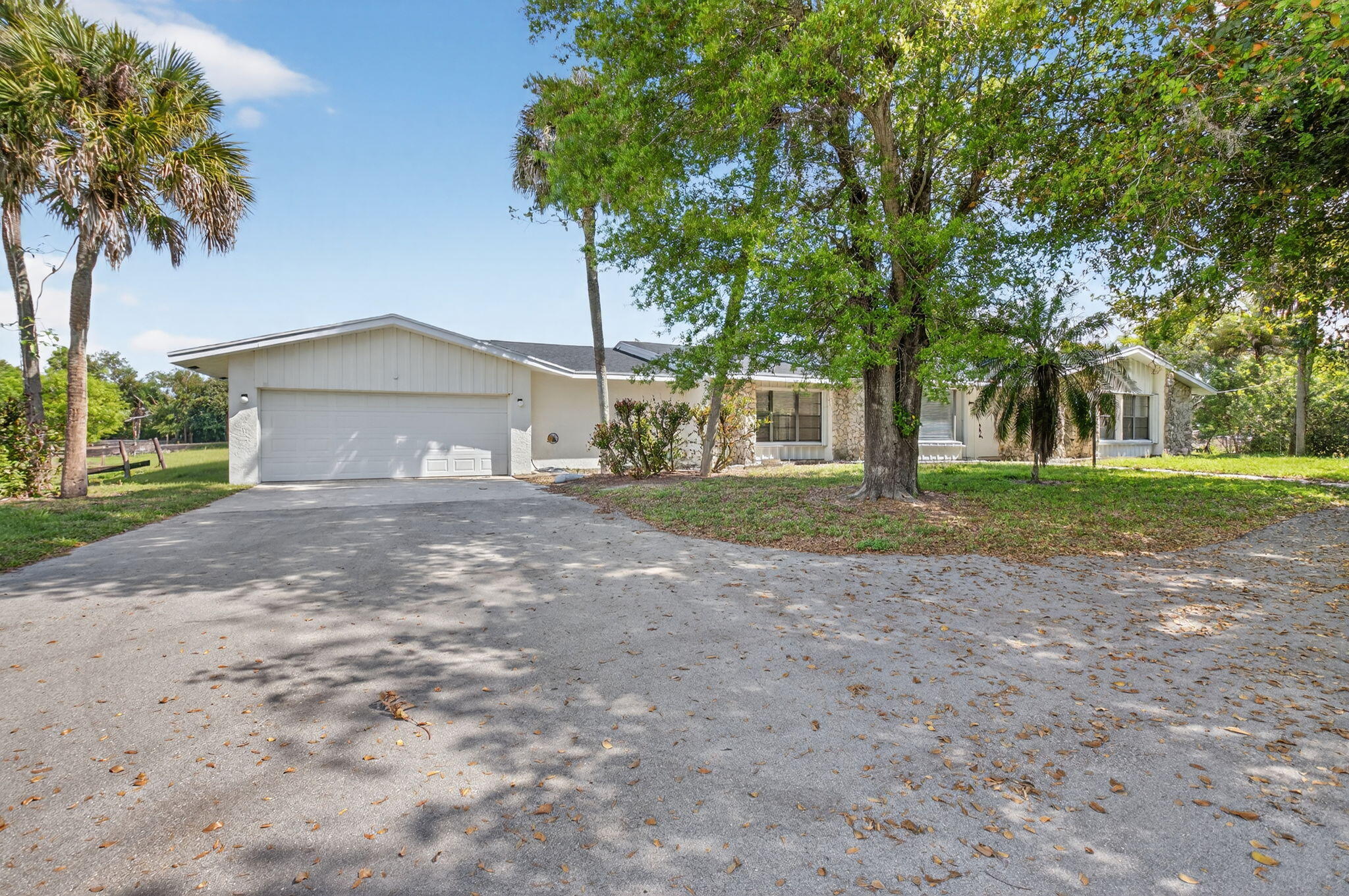 TIERRA DEL REY NORTH - Residential Lease