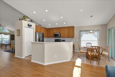 Tiny photo for 7119 SE Twin Oaks Circle, Stuart, FL 34997 (MLS # B26089597)