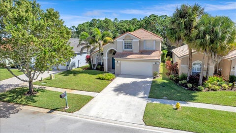 Photo of 7119 SE Twin Oaks Circle, Stuart, FL 34997 (MLS # B26089597)