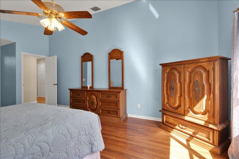 Tiny photo for 7119 SE Twin Oaks Circle, Stuart, FL 34997 (MLS # B26089597)