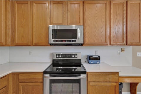 Tiny photo for 7119 SE Twin Oaks Circle, Stuart, FL 34997 (MLS # B26089597)