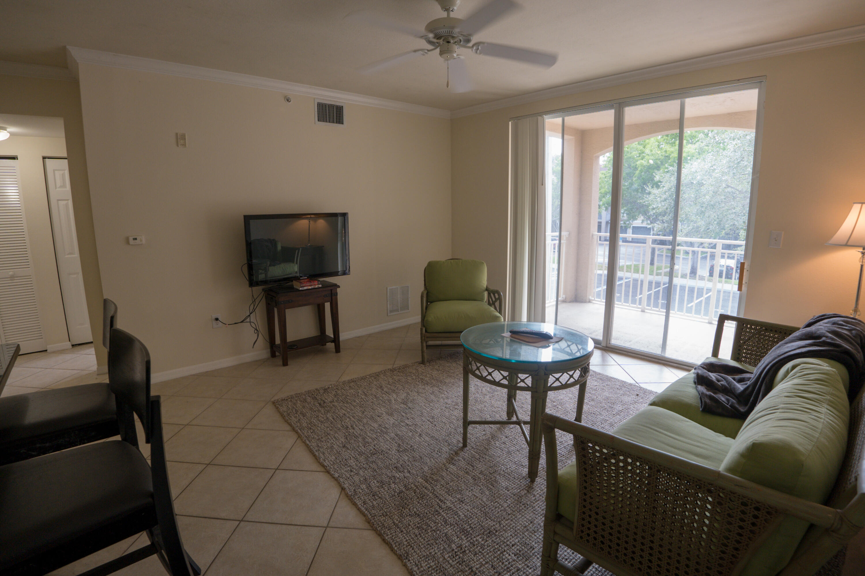 6386 Emerald Dunes Drive 202