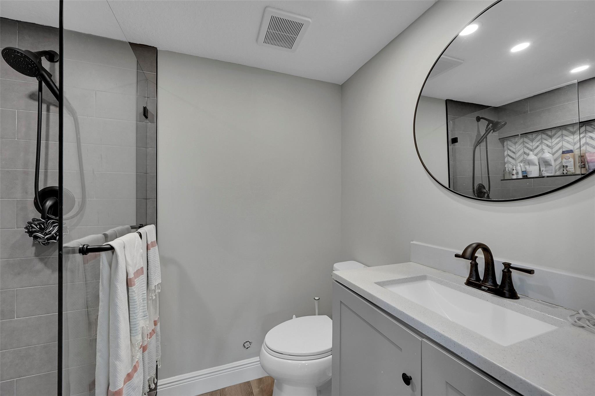 Jacaranda Heights - Residential