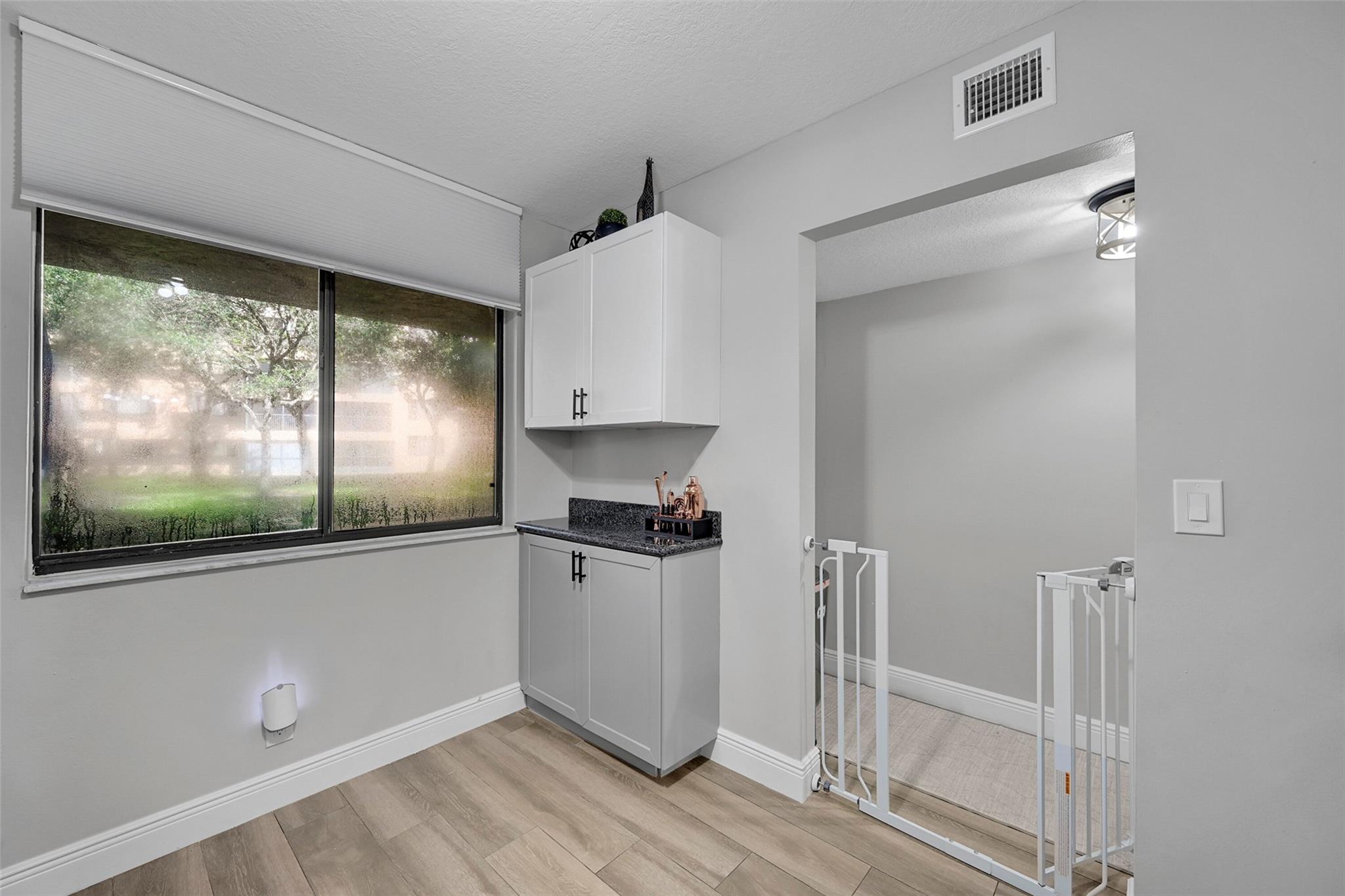 Jacaranda Heights - Residential