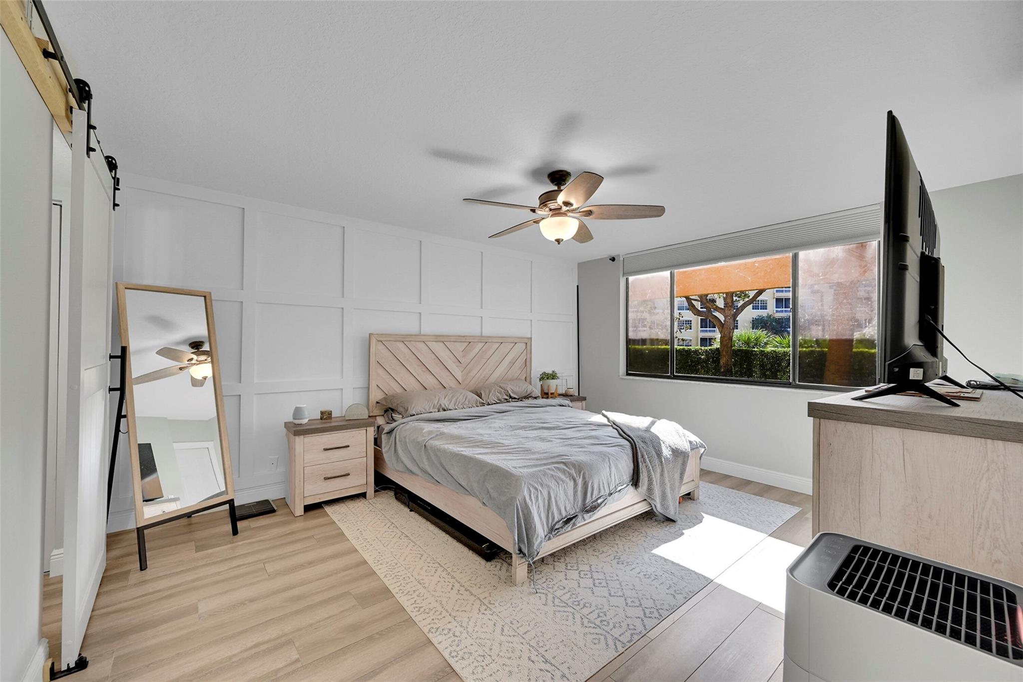 Jacaranda Heights - Residential