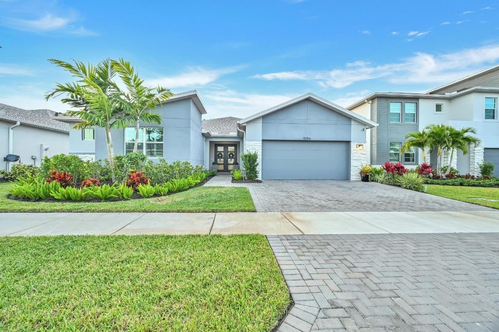 Photo of 10316 SW Phineas Lane, Port Saint Lucie, FL 34987 (MLS # F10535664)