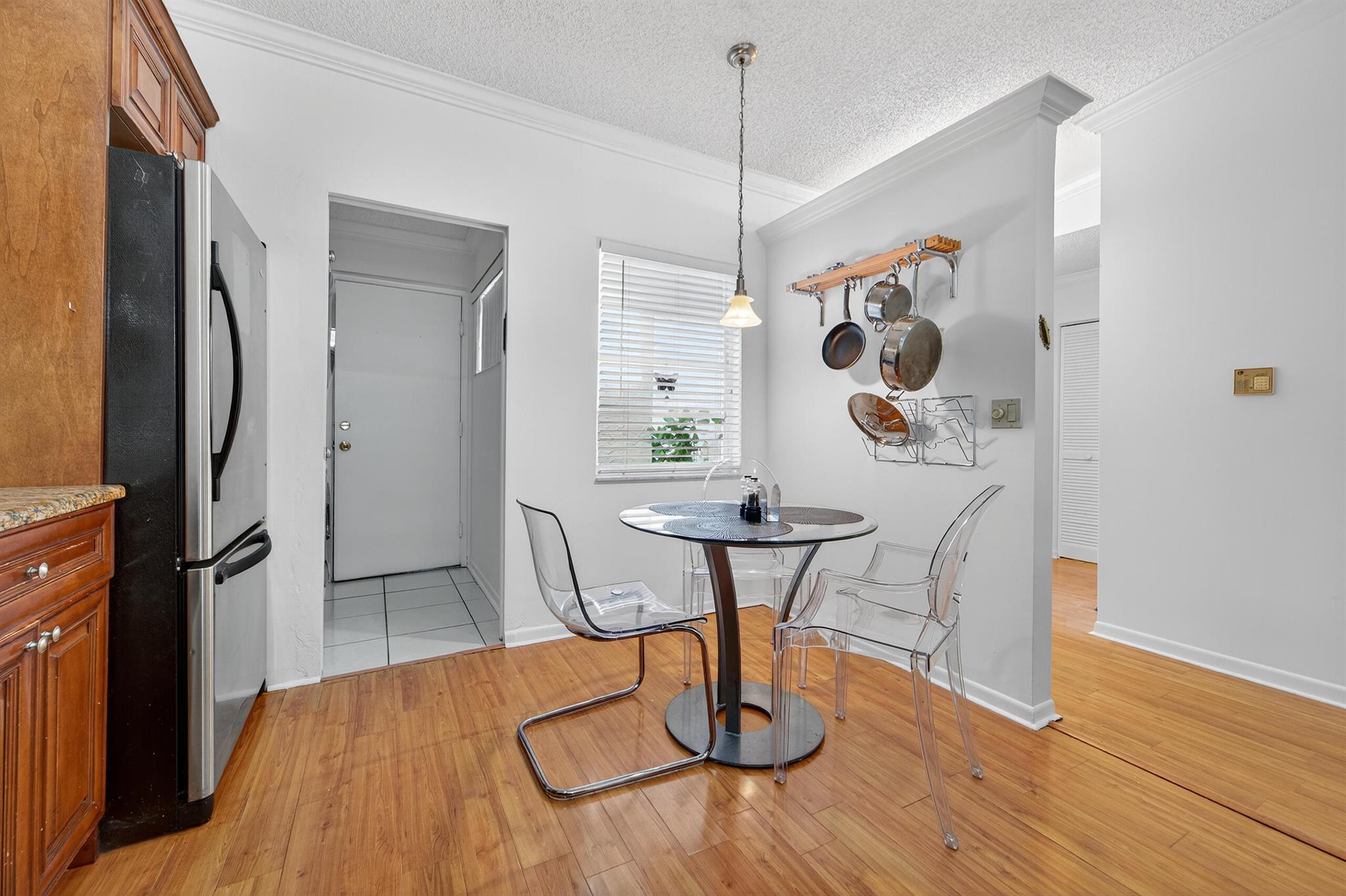 HUNTINGTON POINTE - Residential Lease