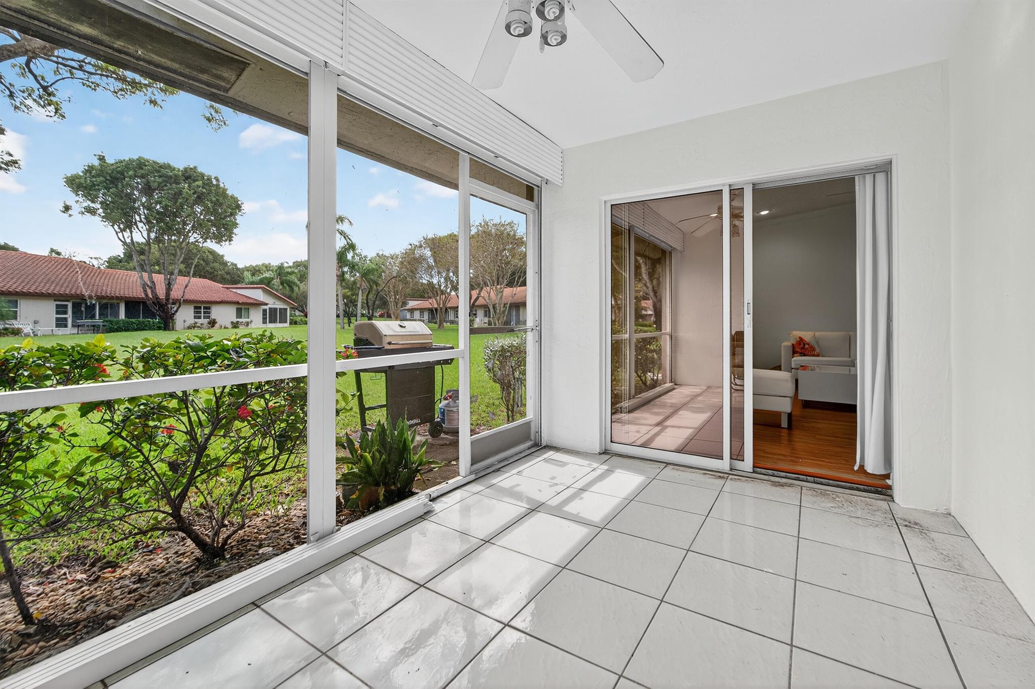 HUNTINGTON POINTE - Residential Lease