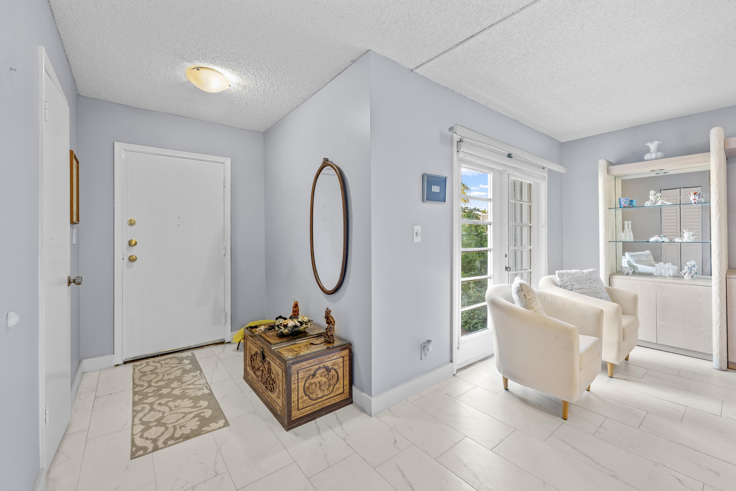 VENETIAN PARK V CONDO - Residential