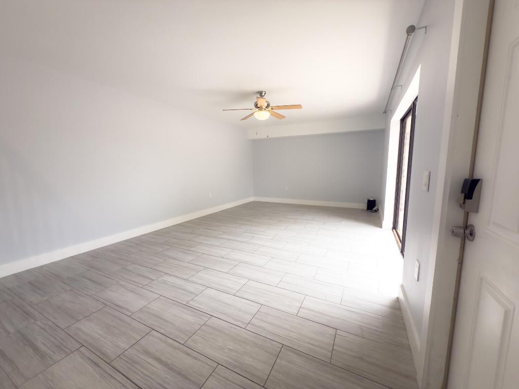 HERITAGE VILLAGE OF P B LAKES - Residential