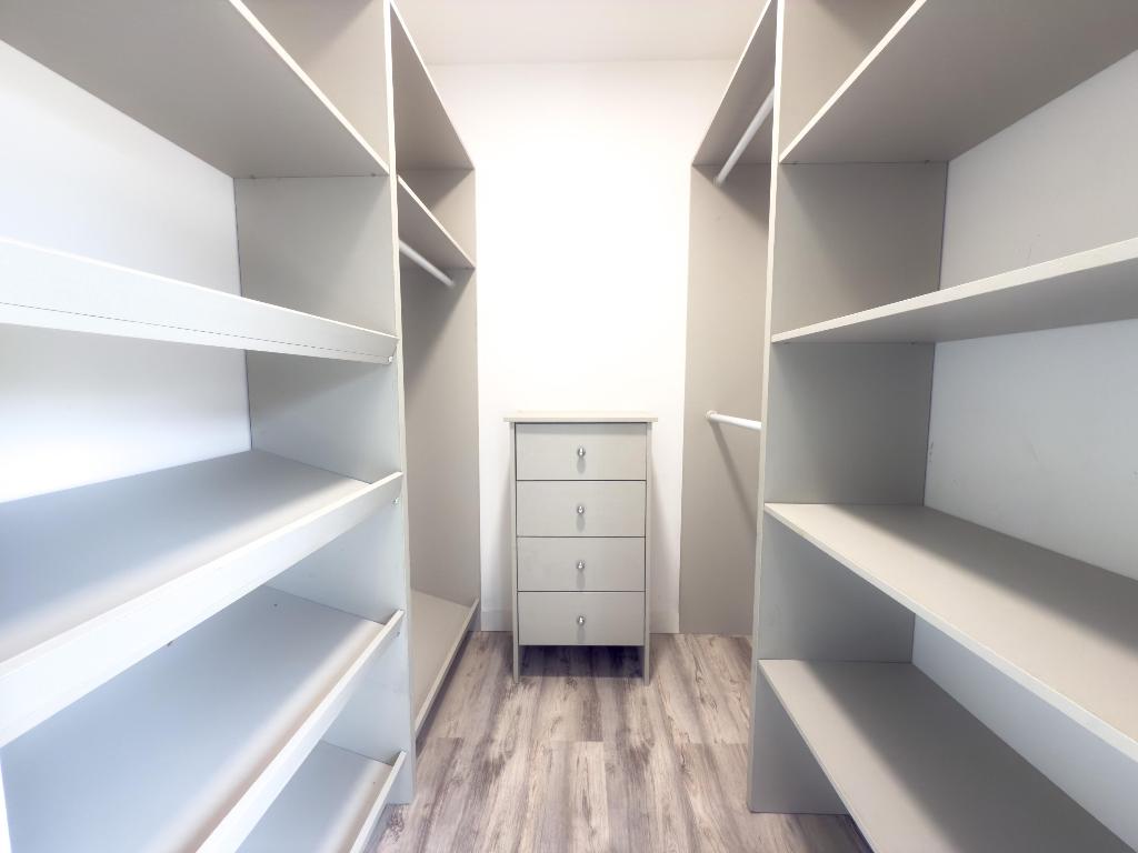 HERITAGE VILLAGE OF P B LAKES - Residential