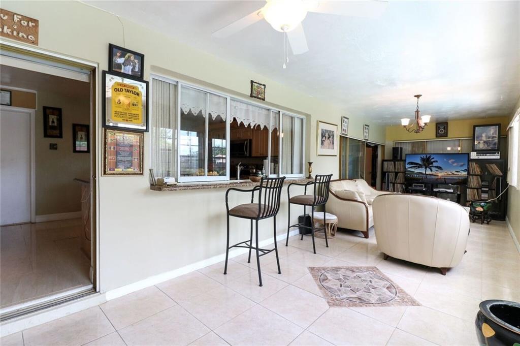 SUNRISE GOLF VILLAGE - Residential