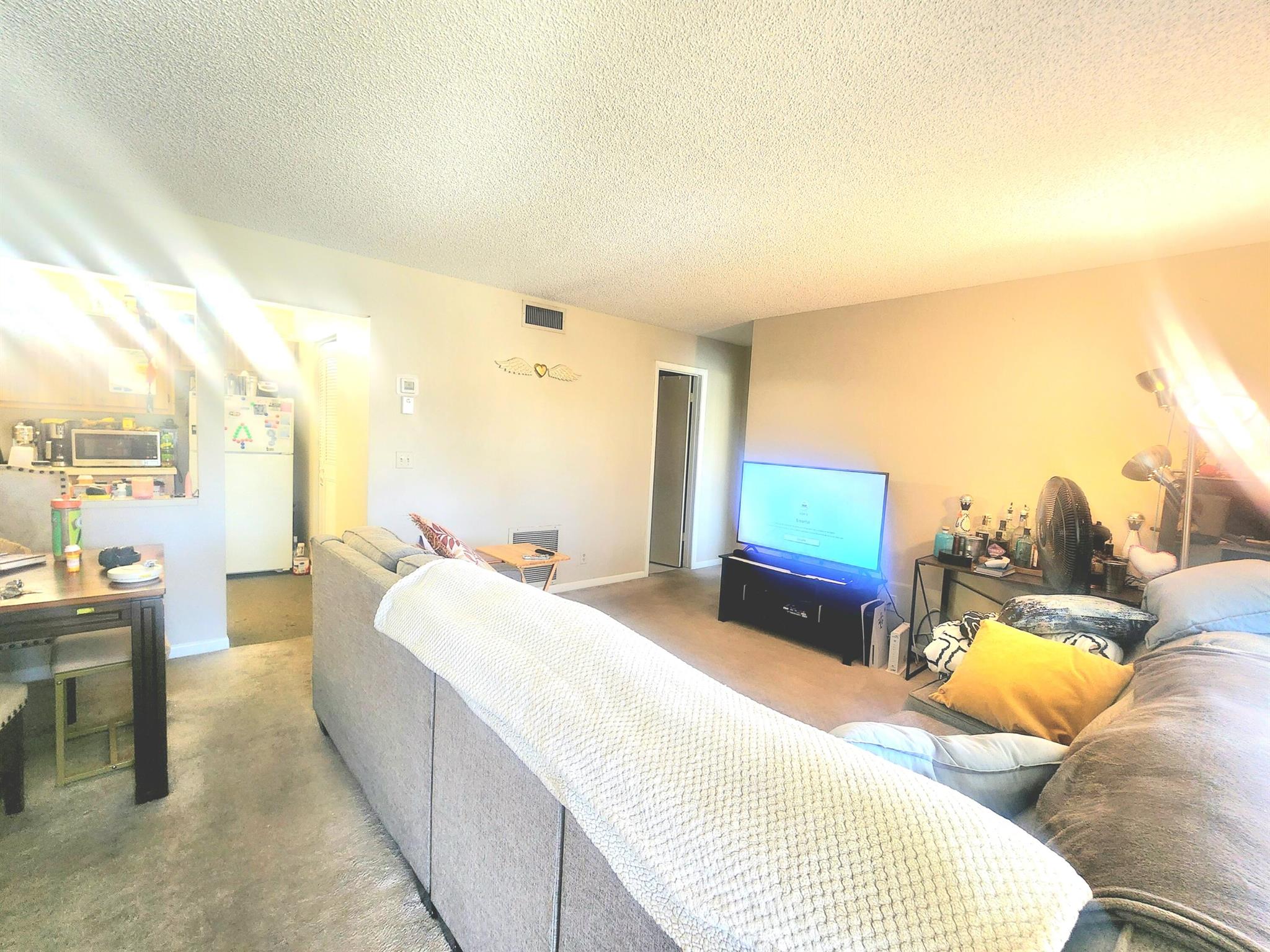 PINE RIDGE SOUTH III COND - Residential Lease