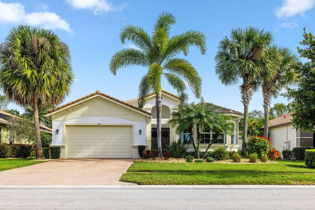 Photo of 9362 Isles Cay Drive, Delray Beach, FL 33446 (MLS # R11145838)