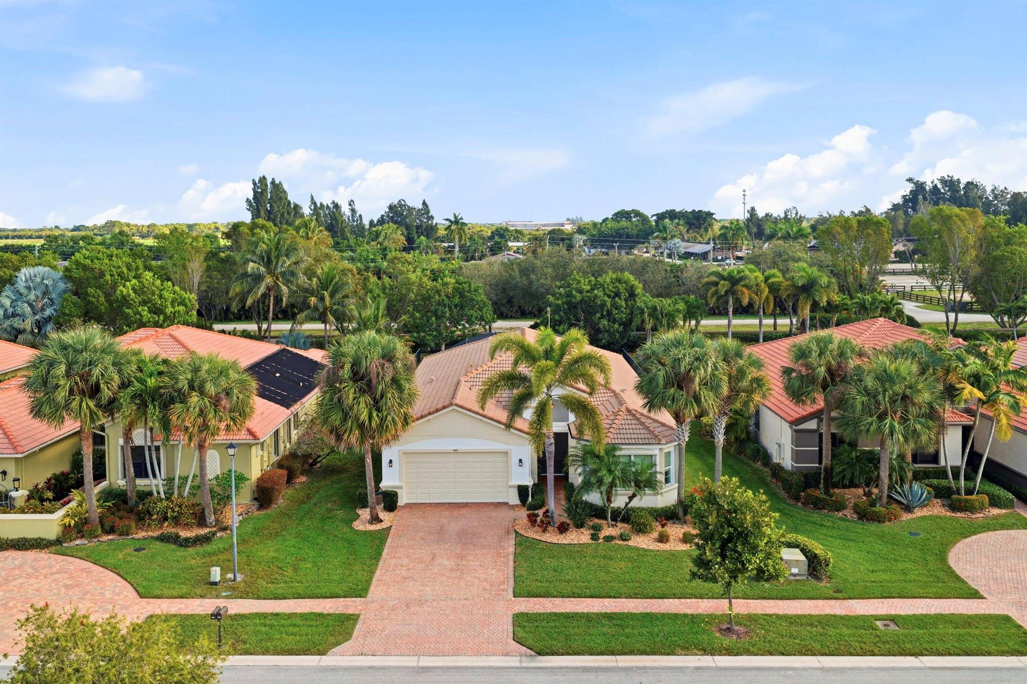 9362 Isles Cay Drive