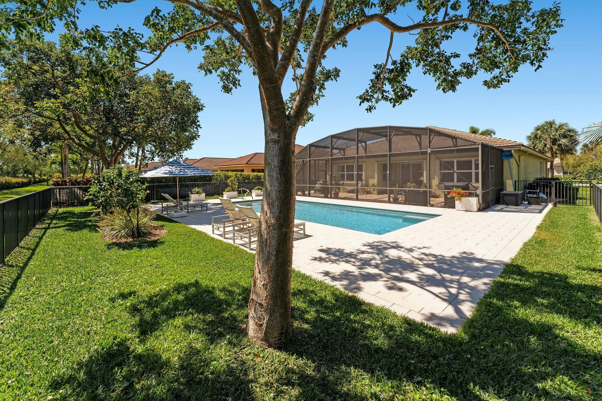 9362 Isles Cay Drive