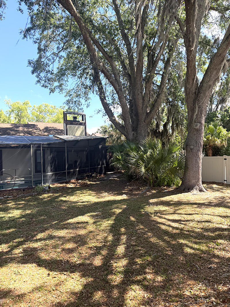 LINKSIDE AT BAYMEADOWS - Residential