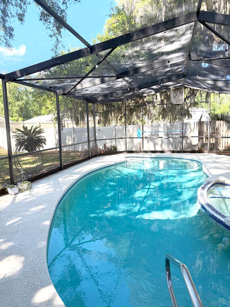 Welcome to a charming pool home in popular Linkside at Baymeadows! This well-maintained home sits on a spacious lot graced by elegant old oaks. Open floor plan & high ceilings w/skylights lend an airy, spacious feel; it's design & flexible layout lends itself to any style you favor. Generous master suite has a large walk-in closet & bath.  Sliding glass doors off the living room lead to a delightful saltwater pool & screened deck, perfect for entertaining or relaxing w/ your loved ones.  This enchanting home is just minutes away from major highways, beaches, great shopping, top-notch medical care, & amazing recreation areas. This home is energy efficient; w/power costs normally below average for the area. Also, low HOA fees make this property quite affordable.  Schedule a showing today!