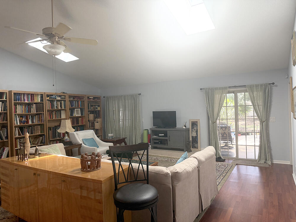 LINKSIDE AT BAYMEADOWS - Residential
