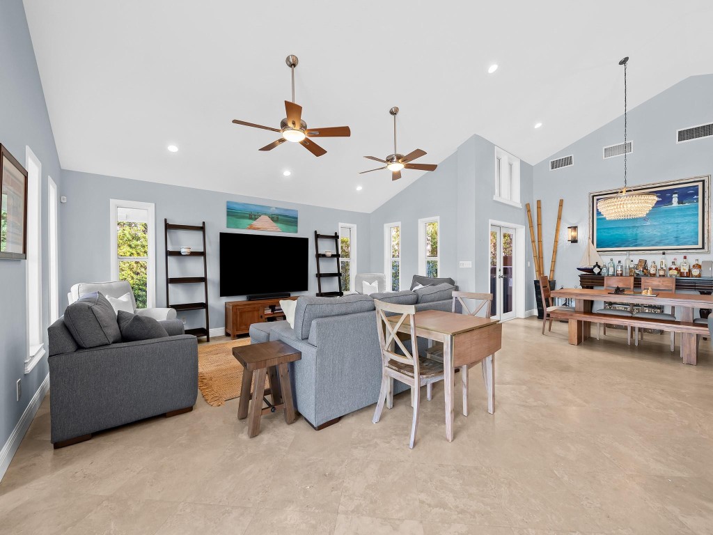 Lauderdale Harbors - Residential