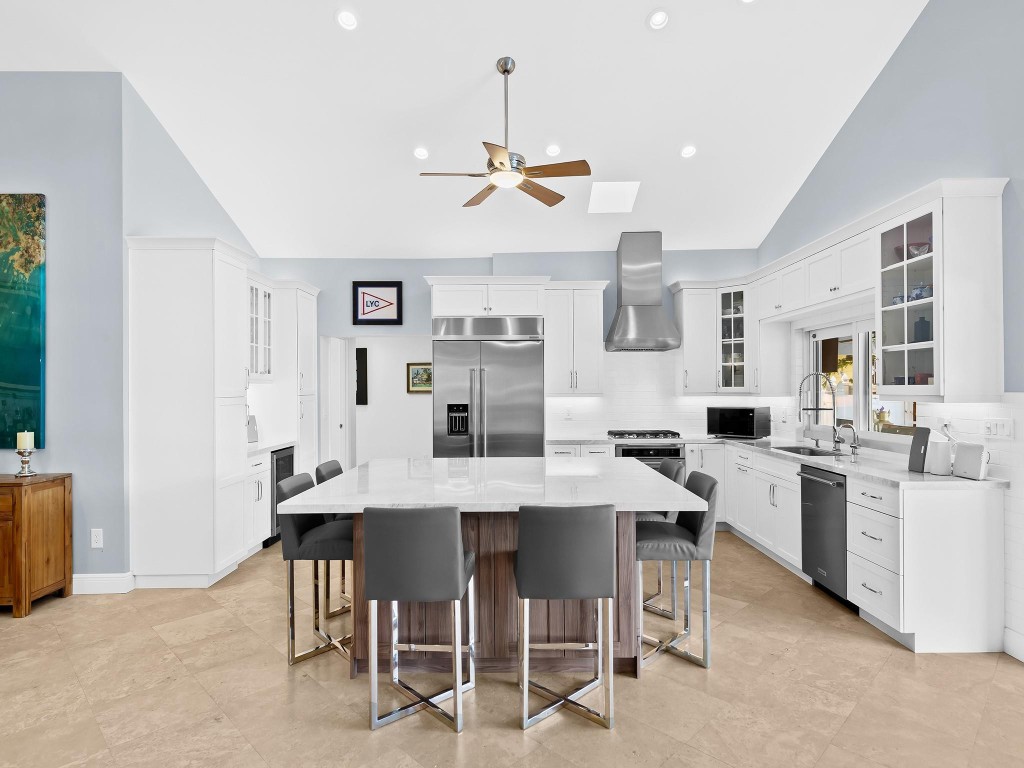 Lauderdale Harbors - Residential