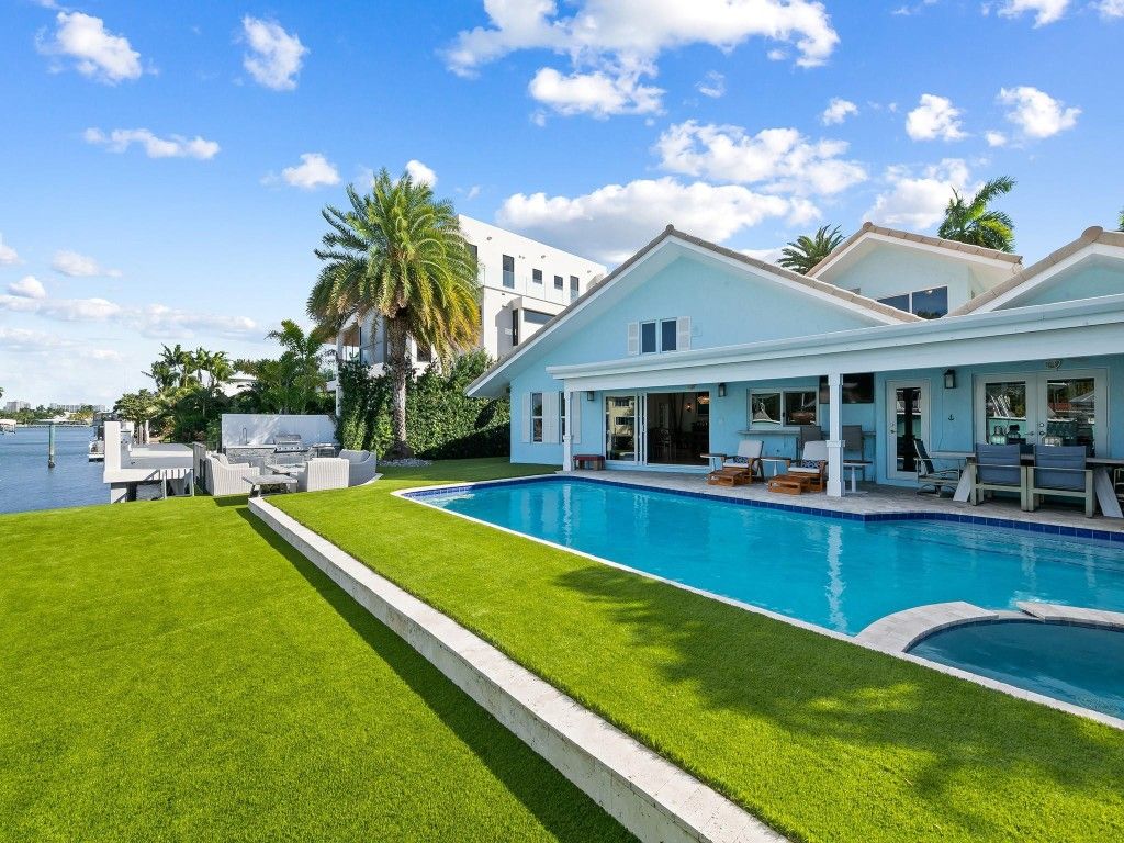 Photo of 1631 SE 14th Street, Fort Lauderdale, FL 33316 (MLS # F10546835)