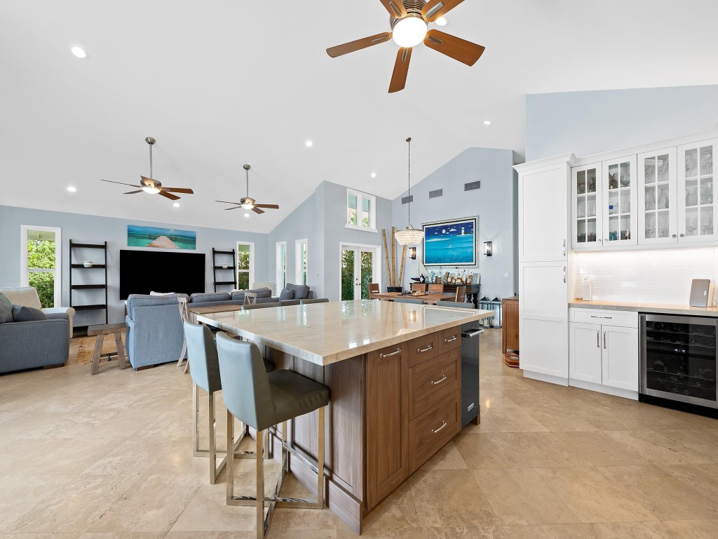 Lauderdale Harbors - Residential