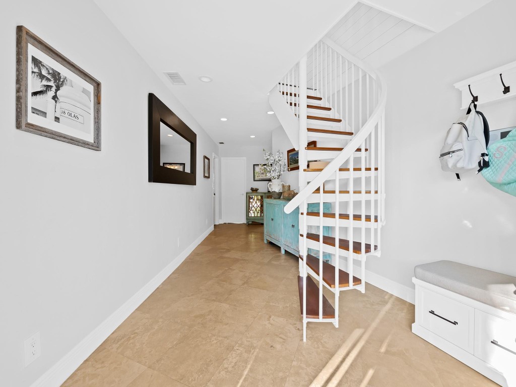 Lauderdale Harbors - Residential