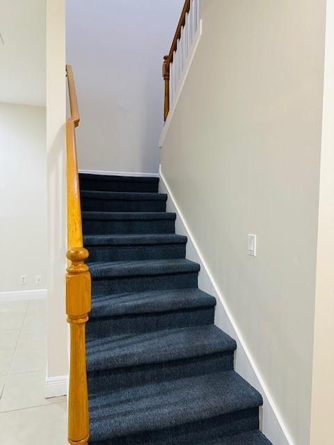 VILLA PALMS CONDO - Residential Lease