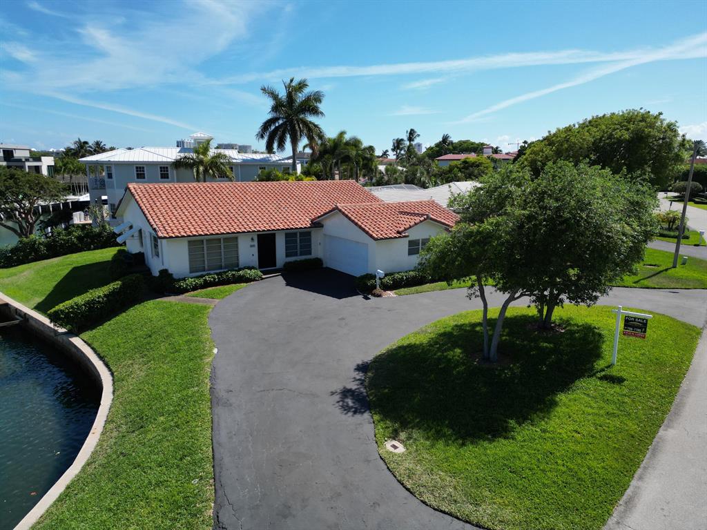 SUN AND SURF CLUB COMMUNI - Residential