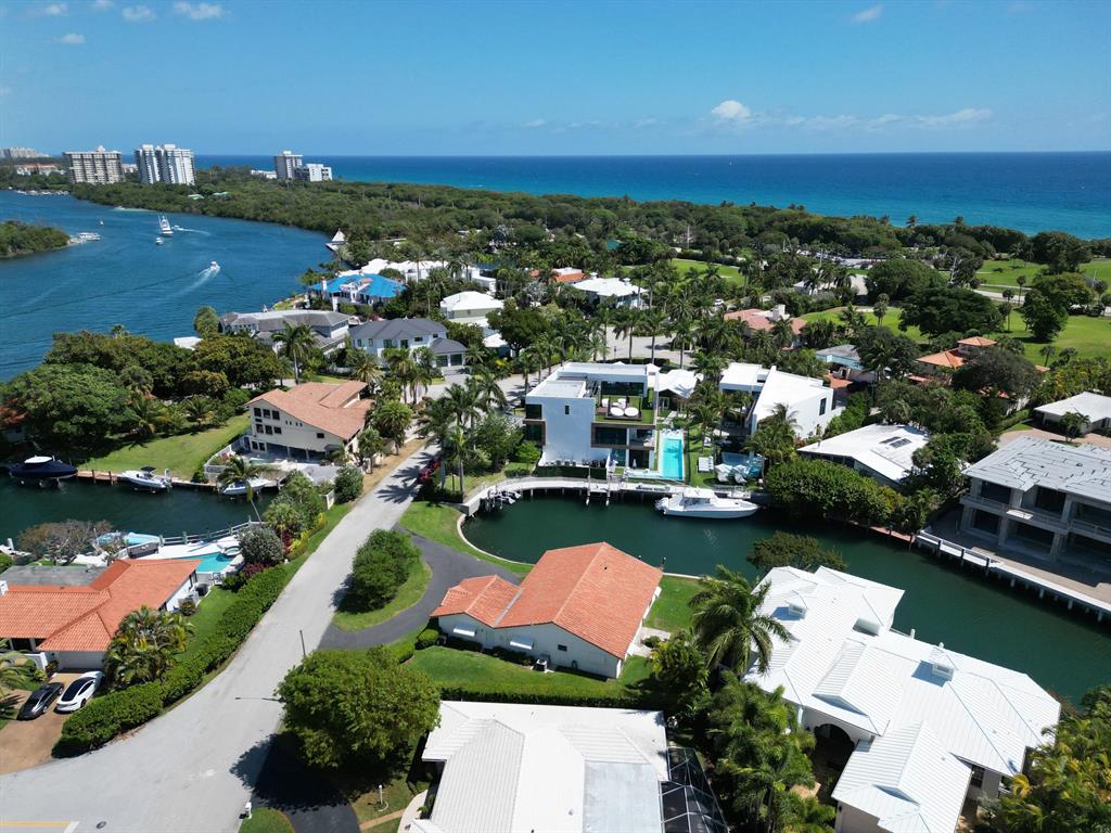 SUN AND SURF CLUB COMMUNI - Residential