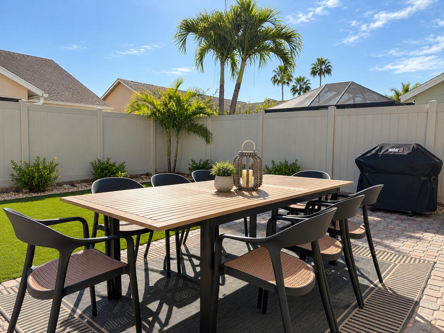 Properties 13009 W MEADOWBREEZE Drive