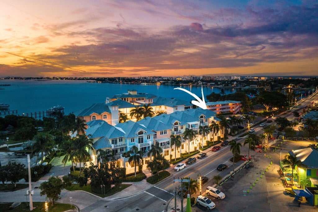 Photo of 305 E Ocean Avenue #Th-7, Lantana, FL 33462 (MLS # B26075874)