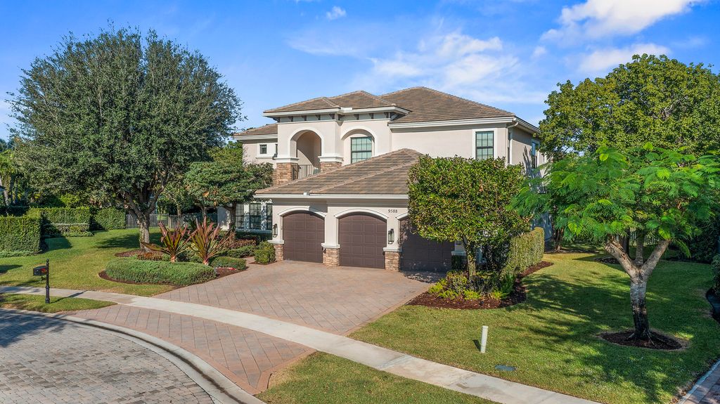 Photo of 9588 Equus Circle, Boynton Beach, FL 33472 (MLS # R11166137)