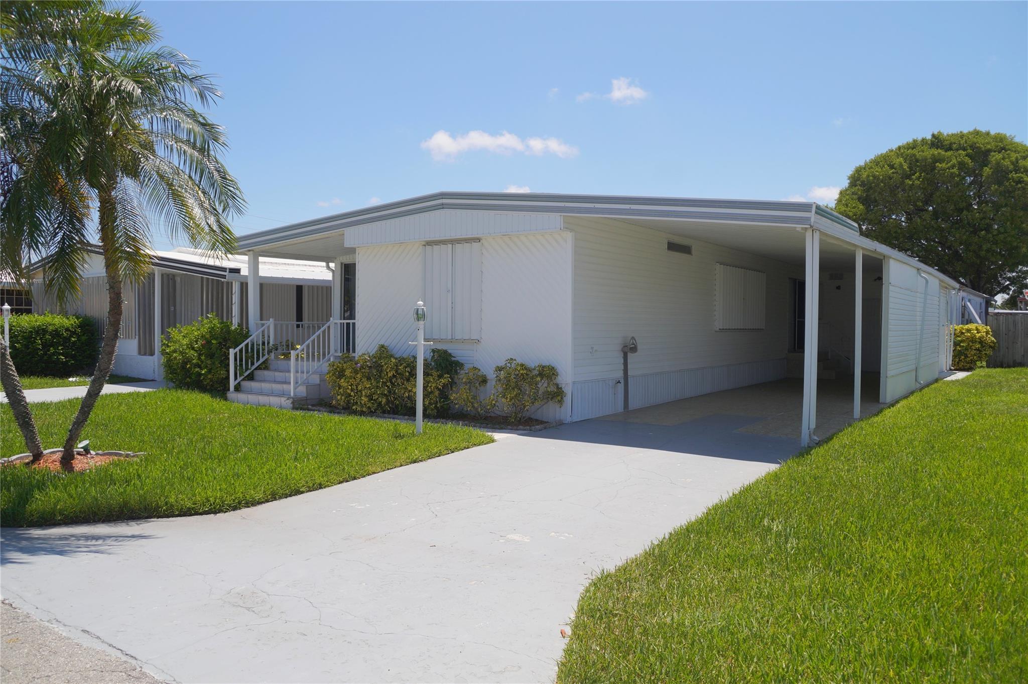 5261 SW 22nd Ave, Fort Lauderdale, FL, 33312/$269,000 4 5261 SW 22nd Ave