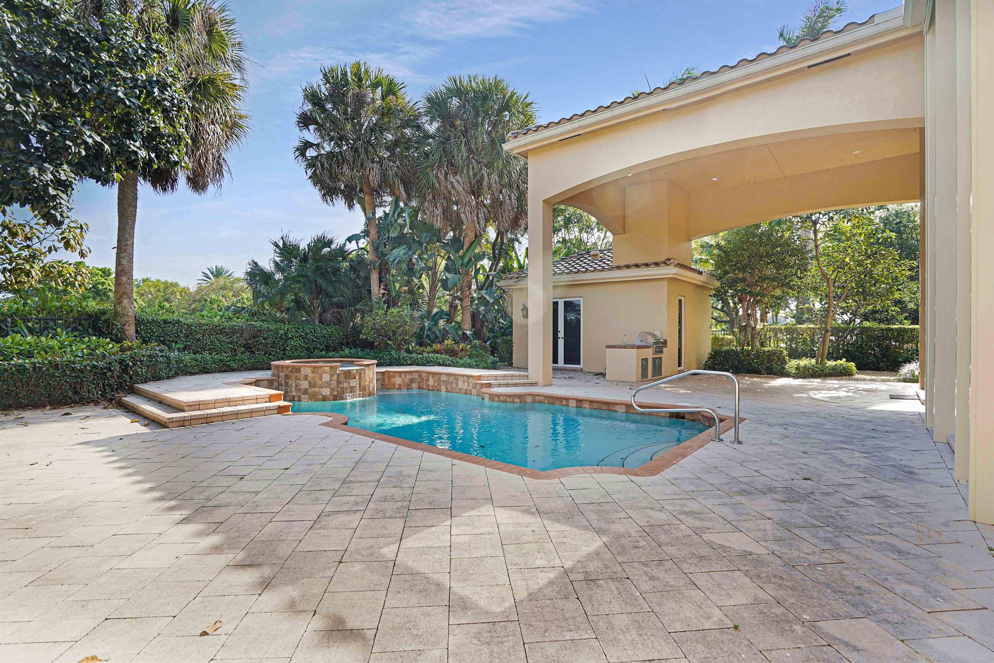 FLORANADA - Residential