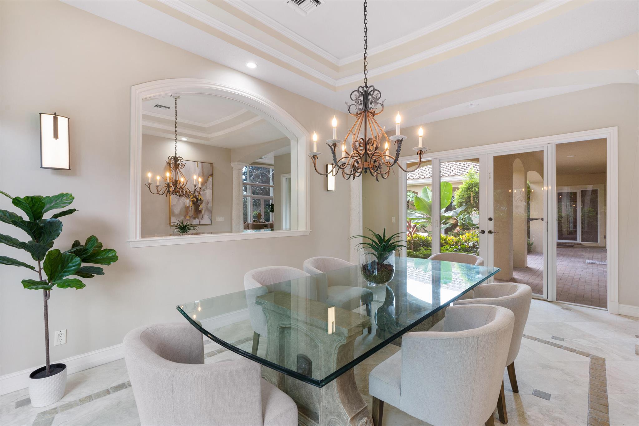 FLORANADA - Residential