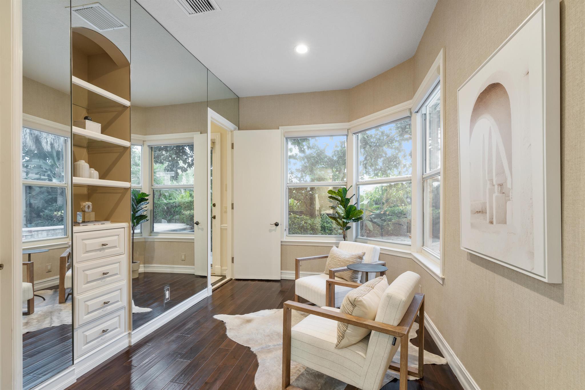 FLORANADA - Residential