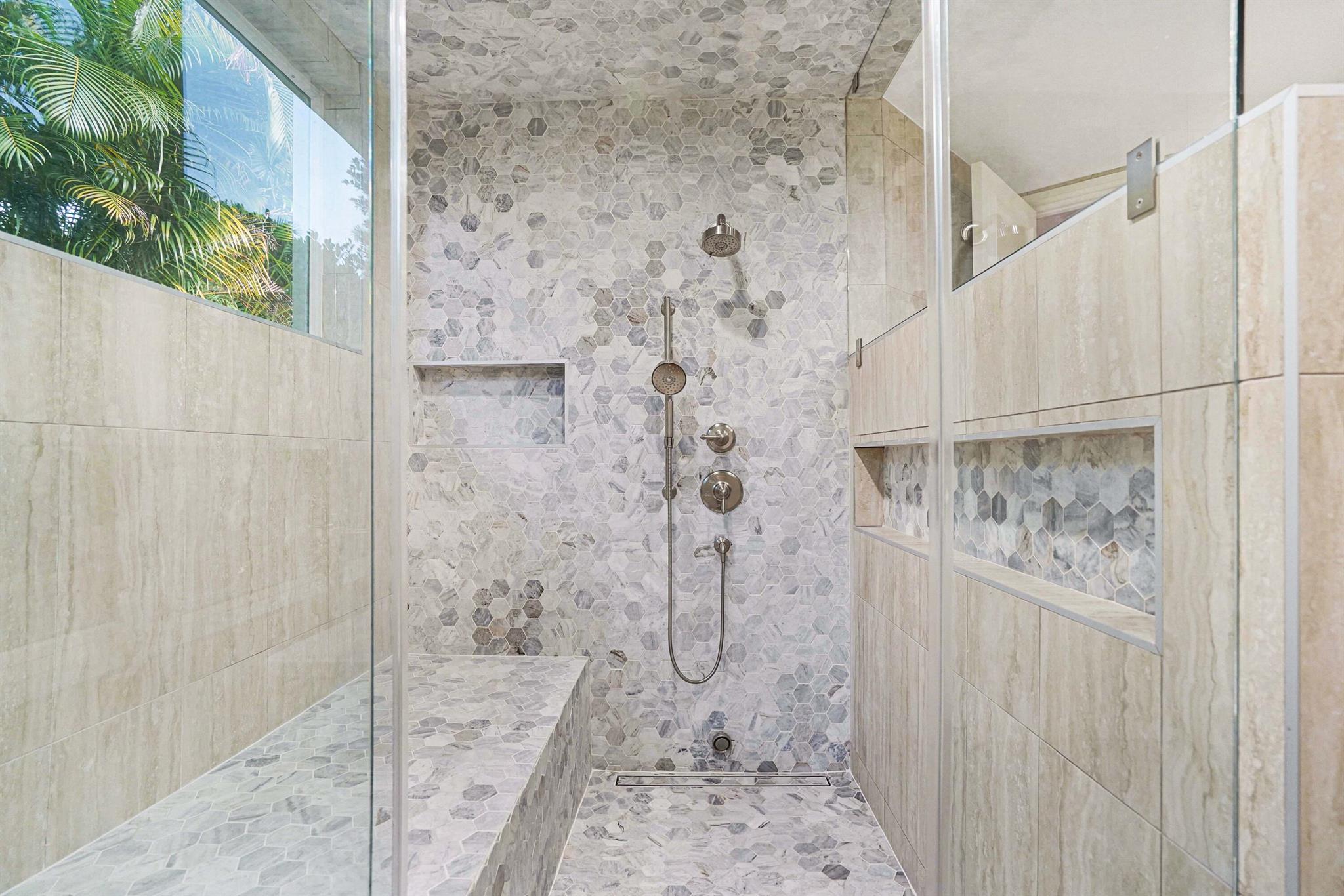 FLORANADA - Residential