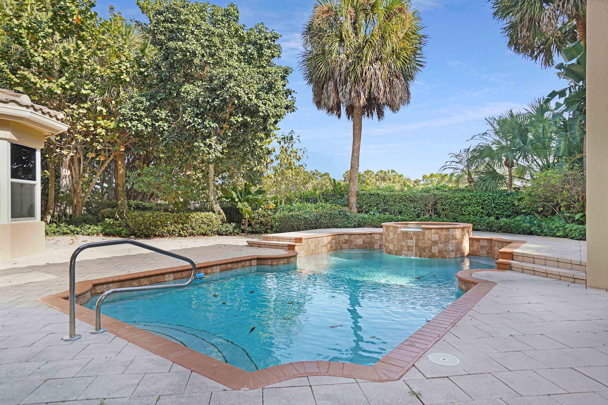 FLORANADA - Residential