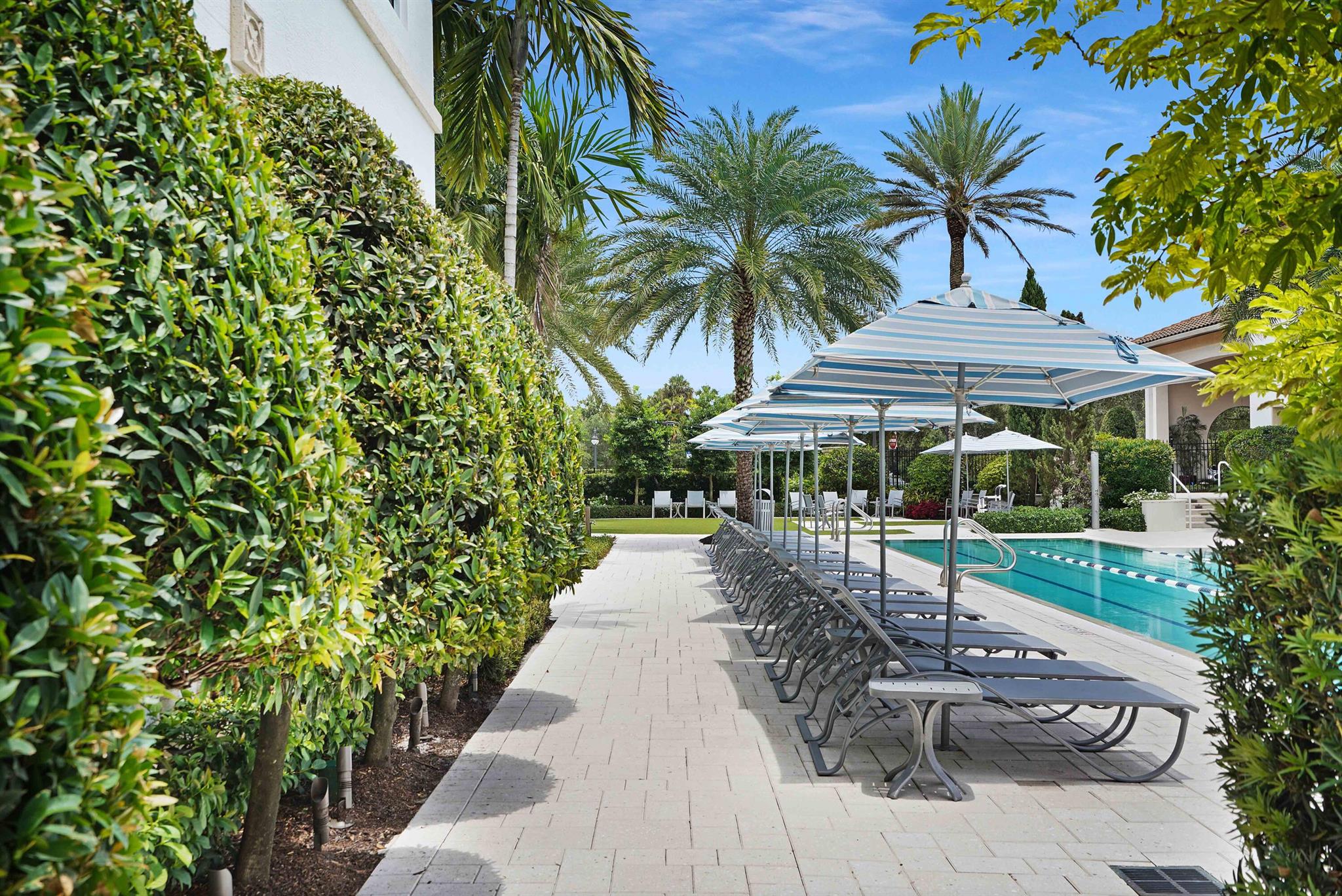 FLORANADA - Residential