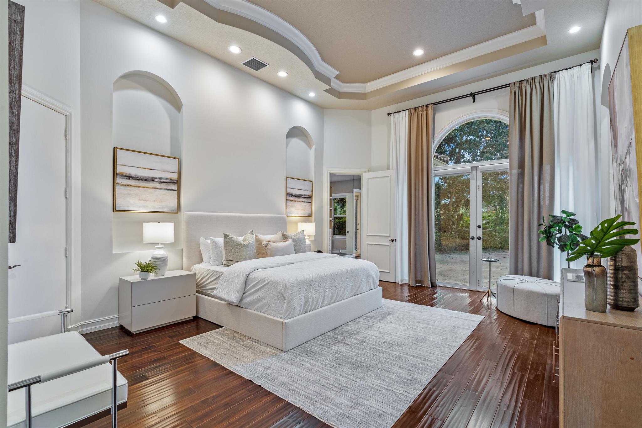 FLORANADA - Residential