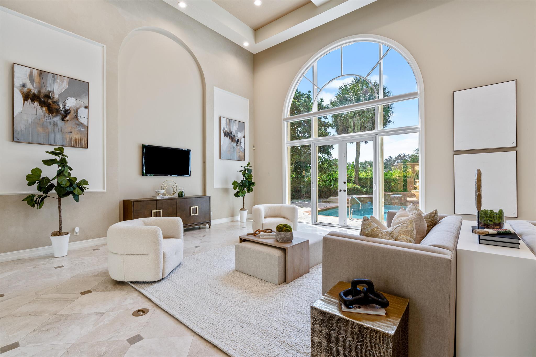 FLORANADA - Residential