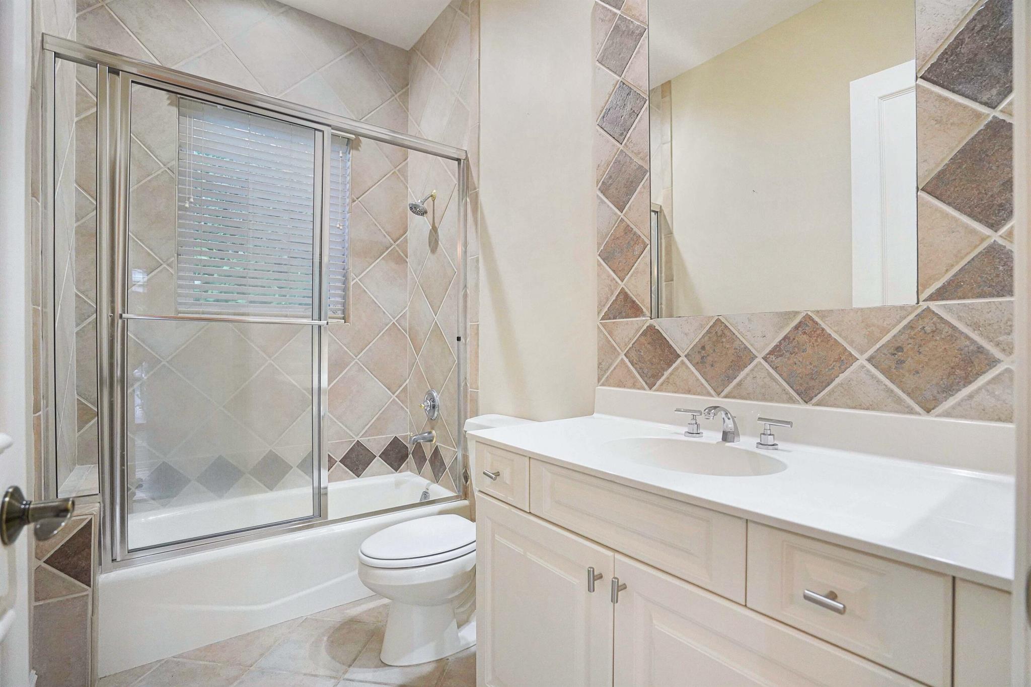 FLORANADA - Residential