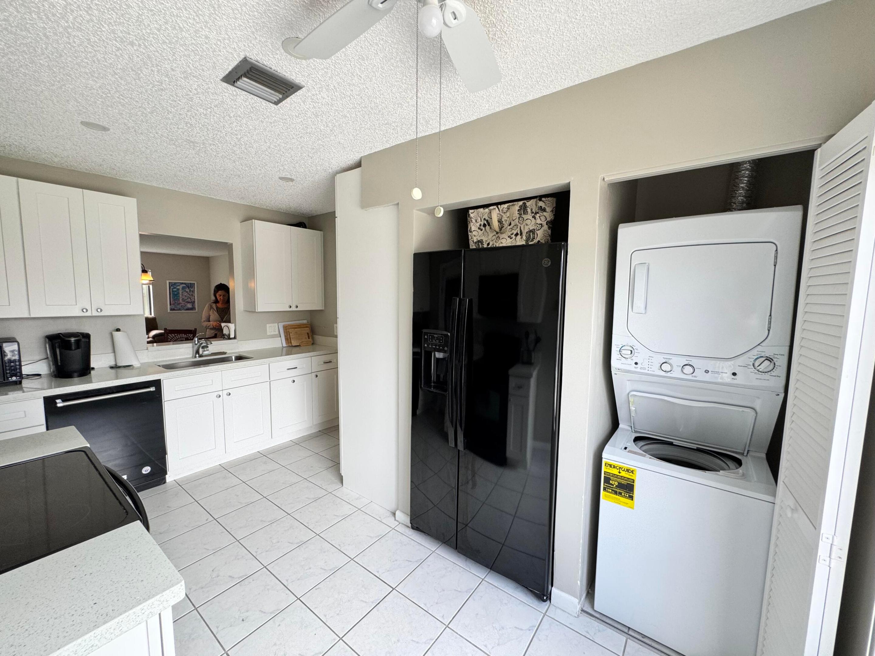 14822 Wildflower Lane