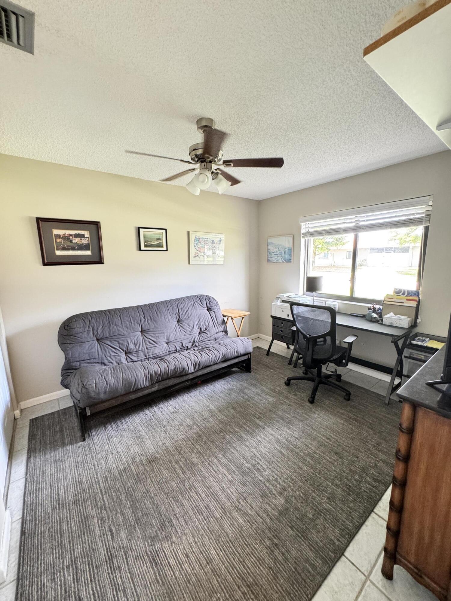 CAMELOT VILLAGE SEC 1 - Residential