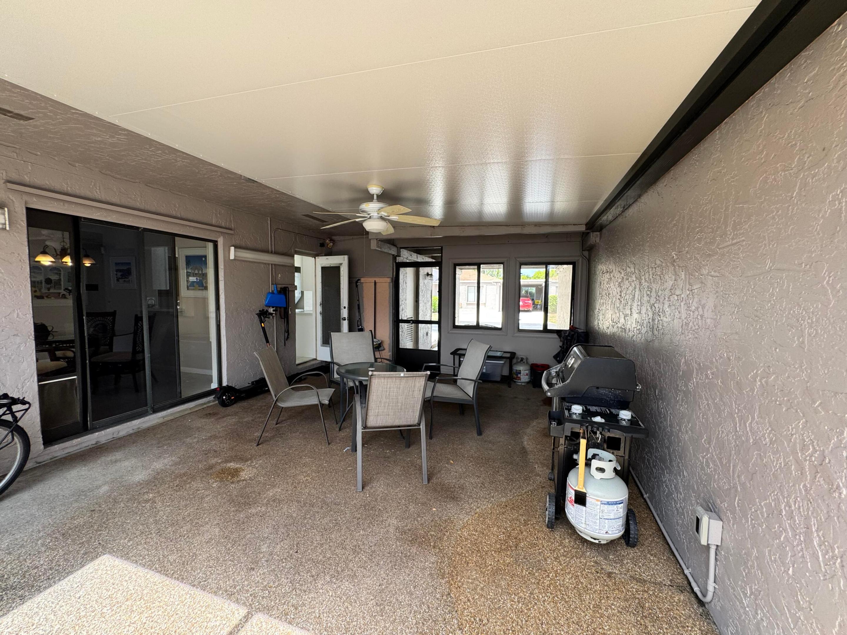 CAMELOT VILLAGE SEC 1 - Residential